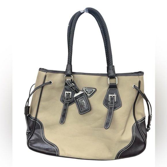 Prada bag - Picture 1 of 5